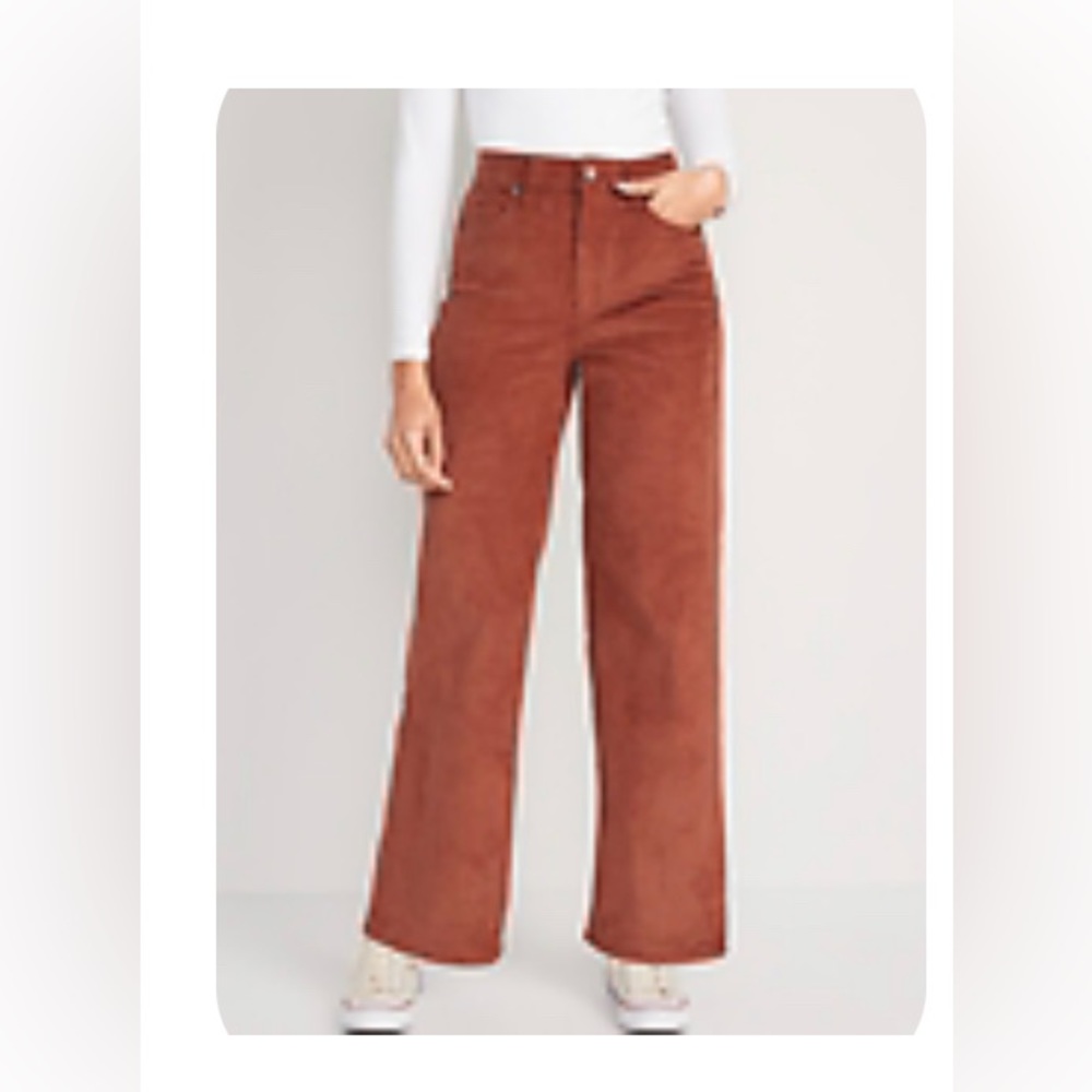 High rise, wide leg, corduroy pants!